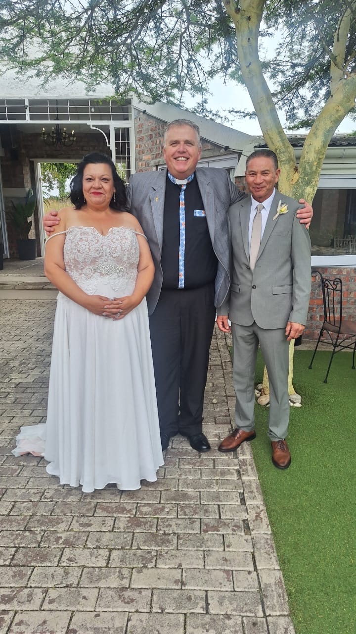 Wedding ceremony by Dr. Gerrit Rademeyer in Vredendal